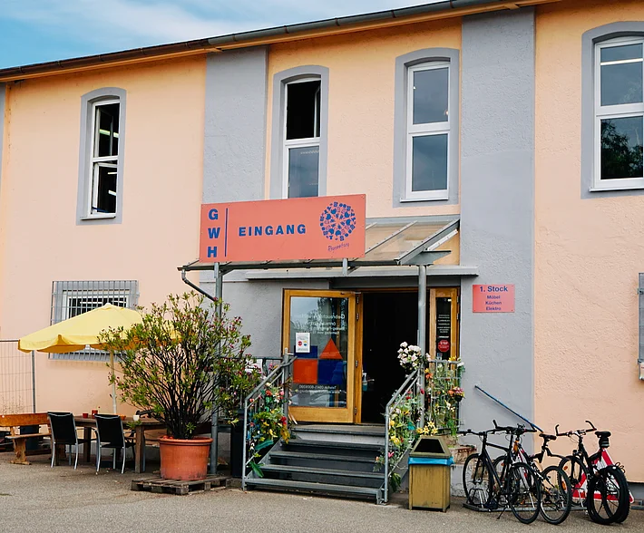 Eingang zum Werkhof Gebrauchtwarenhaus Regensburg