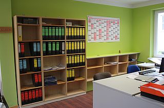 Individueller Möbelbau Regaleinbauten für Büro