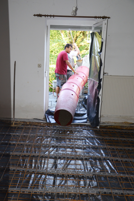 Bodenplatte einbringen